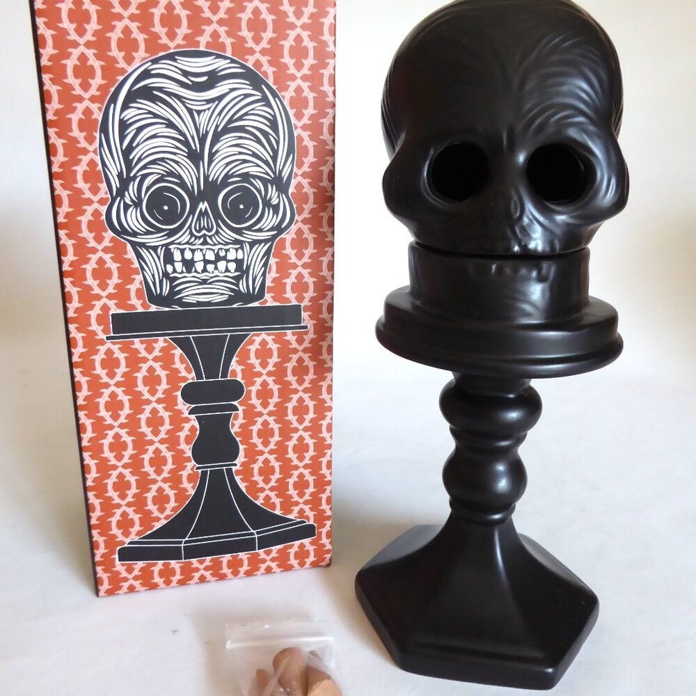 CRATE & BARREL HALLOWEEN BLACK SKULL 2 PIECE CERAMIC INCENSE BURNER (NEW)